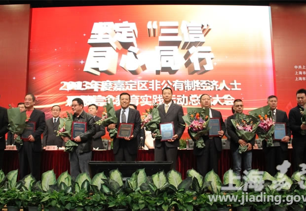 �����ڼζ��^(q��)�ǹ����ƽ�(j��ng)����ʿ��������������`��ӿ��Y(ji��)������I(l��ng)��