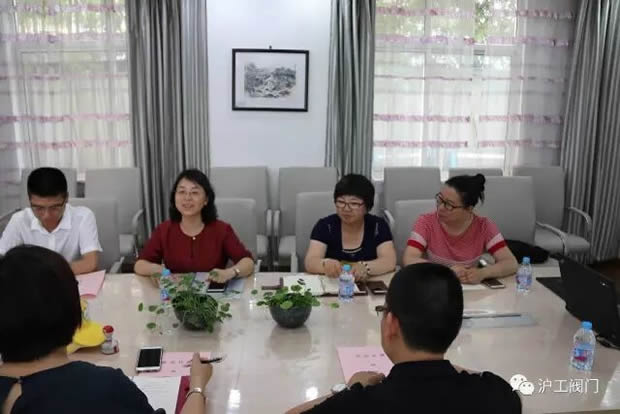 �Aͤ��hίί�T�����������hί����ӛ�O��ϼ