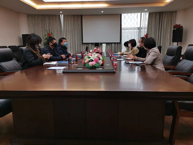 �ζ��^(q��)����(li��n)����ϯ���d������һ�����L�{(di��o)����˾������غ͏�(f��)����r���D2��