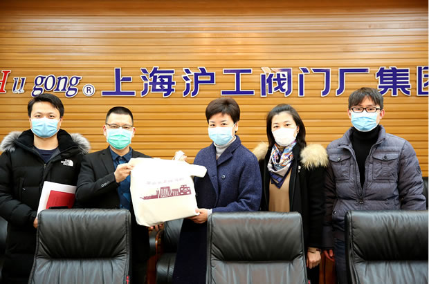 ���؞���˾�����Aͤ��(f��)��ů�İ�